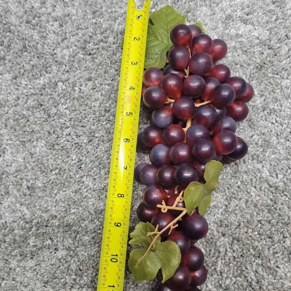 Lot of 6 Vintage Artificial  Rubber Grapes